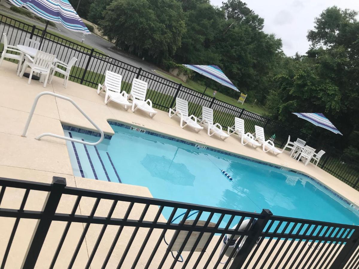 Baymont By Wyndham Lake Park Valdosta I75 Buitenkant foto