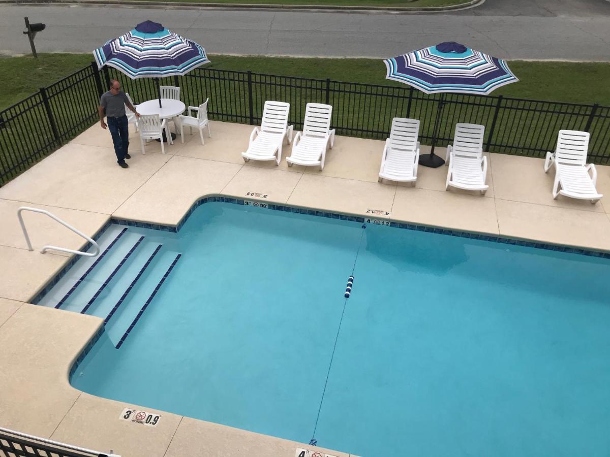 Baymont By Wyndham Lake Park Valdosta I75 Buitenkant foto