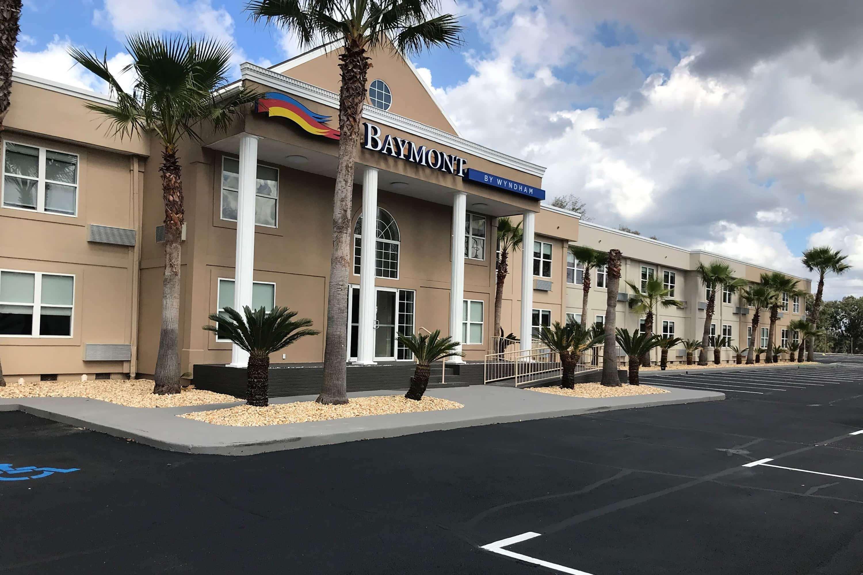 Baymont By Wyndham Lake Park Valdosta I75 Buitenkant foto
